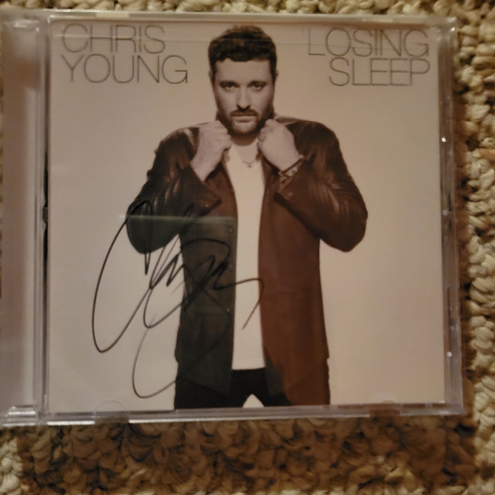 Chris Young Losing Sleep autograph cd
